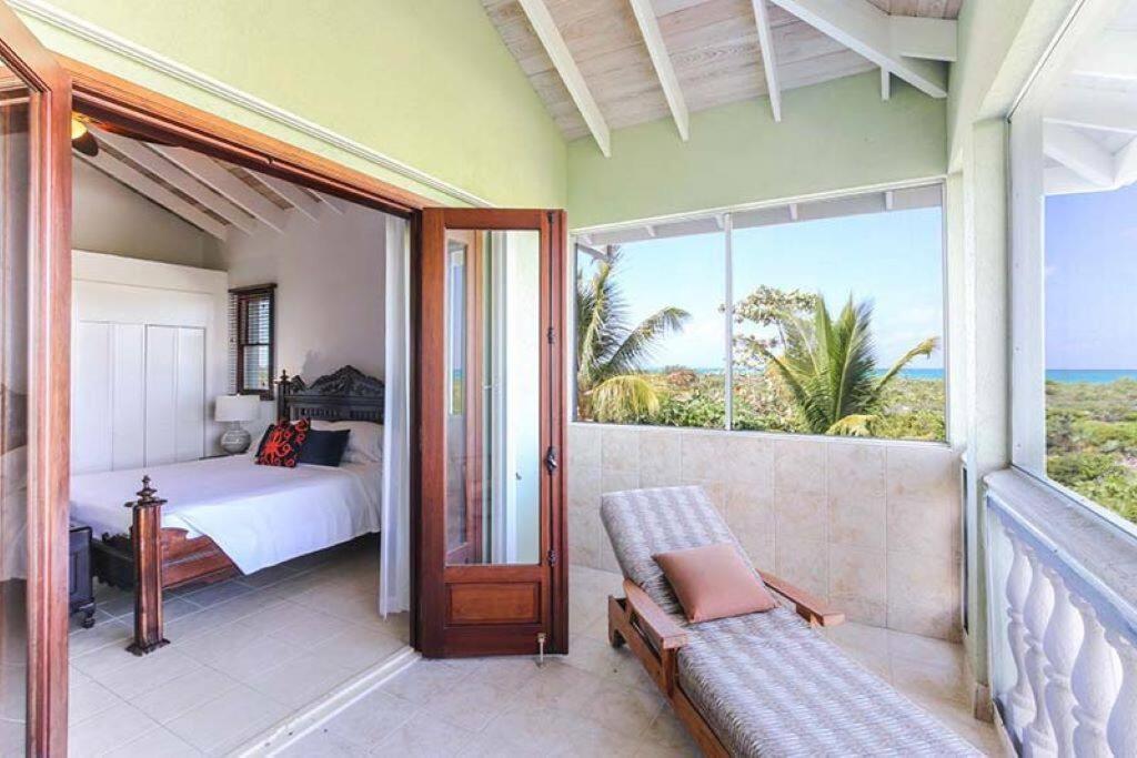 Pelican Paradise Villa - Leeward Beach Grace Bay Extérieur photo