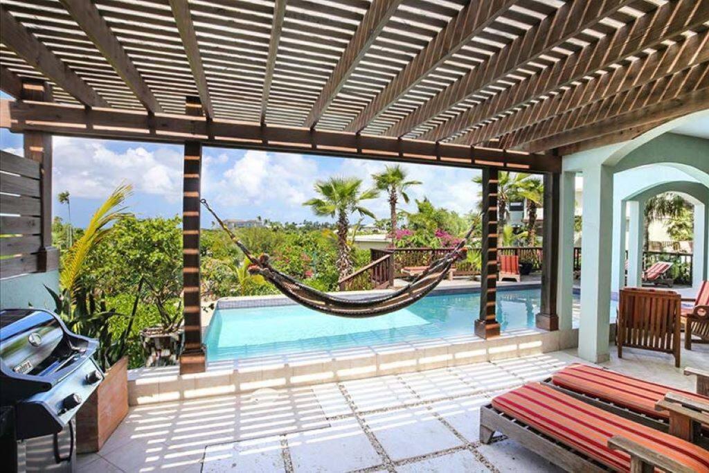 Pelican Paradise Villa - Leeward Beach Grace Bay Extérieur photo