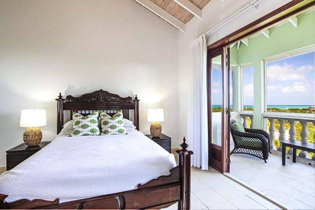 Pelican Paradise Villa - Leeward Beach Grace Bay Extérieur photo